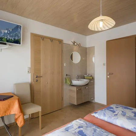 Haus Enzian