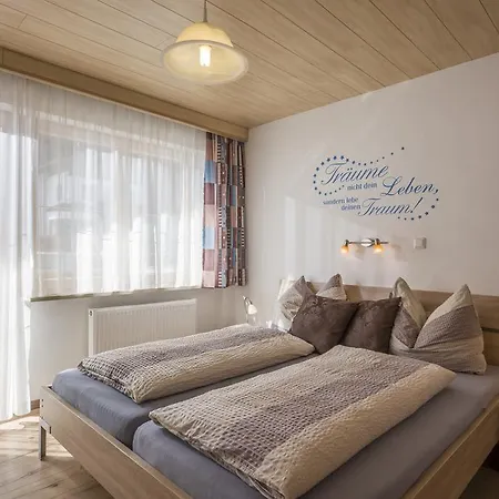Vendégház Haus Enzian *