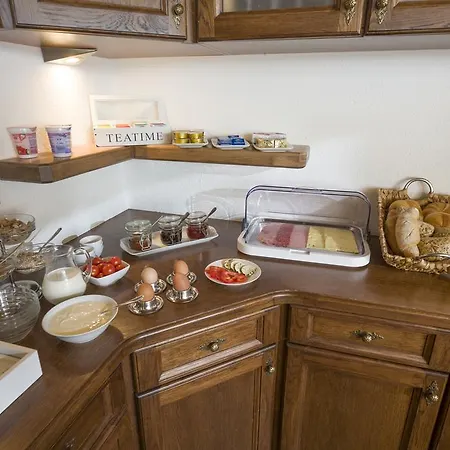 Gæstehus Haus Enzian 3*